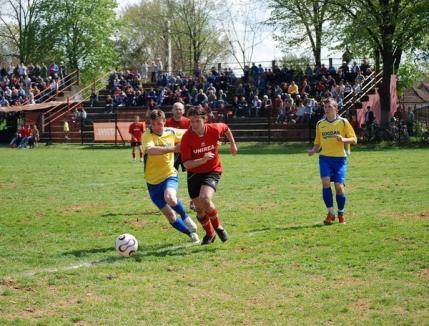 Turneu de fotbal între echipele bihorene, la Săcuieni